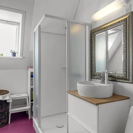 Gerrit - 450m From The Sea By Interhome *